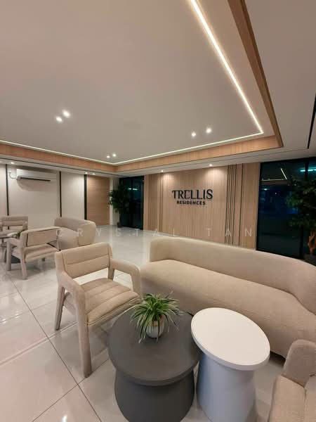 Servis Apartment untuk Dijual di TRELLIS RESIDENCES - Crystal Tan - Lobby - PropertyGuru.com.my