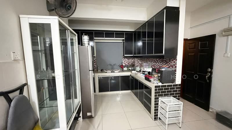 Apartment for Sale at Taman Cheras Intan - Eric Chan Kok Hoo - Kitchen - PropertyGuru.com.my