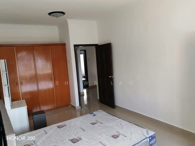 Kondominium untuk Disewa di Putri Indah Condominium - Shawn Law - Bedroom - PropertyGuru.com.my
