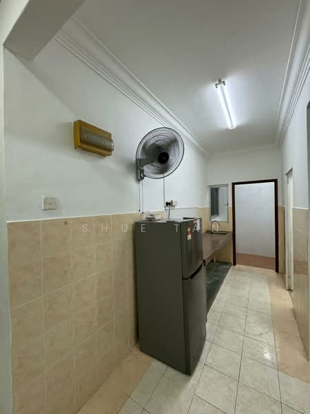 Apartment for Rent at Bayu Villa - Shue Tan - Kitchen - PropertyGuru.com.my