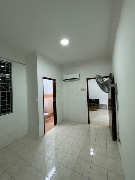 Apartment for Rent at Bayu Villa - Shue Tan - Interior - PropertyGuru.com.my