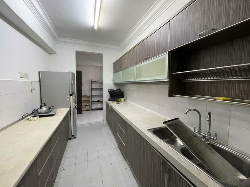 Condominium for Rent at Kelana Puteri - Carlos Ng - Kitchen - PropertyGuru.com.my