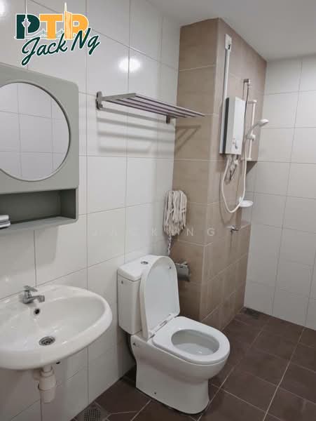 Servis Apartment untuk Disewa di Rubica @ Harbour Place - Jack Ng - Bathroom - PropertyGuru.com.my