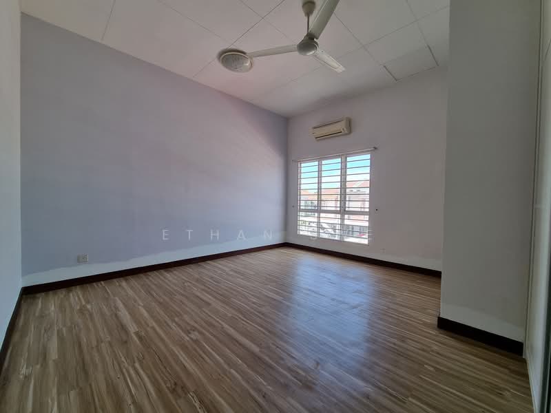 Cluster House for Sale in Shah Alam (Selangor) - Ethan Swe - Interior - PropertyGuru.com.my