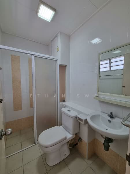 Cluster House for Sale in Shah Alam (Selangor) - Ethan Swe - Bathroom - PropertyGuru.com.my