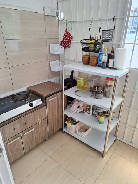 2-storey Terraced House for Rent in Seri Kembangan (Selangor) - Roy Choong - Kitchen - PropertyGuru.com.my