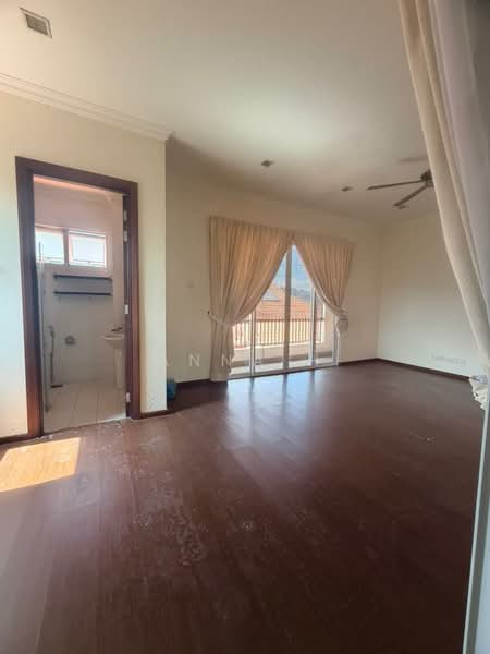 Semi-Detached House for Sale in Beverly Heights (Ampang) - Anna H - Living Room - PropertyGuru.com.my