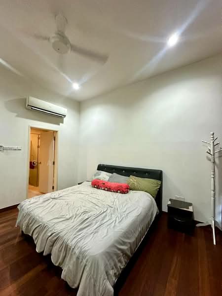 Kondominium untuk Disewa di Ferringhi Residence - Gan Chun Kai - Bedroom - PropertyGuru.com.my