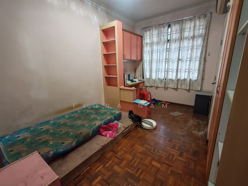 Rumah Teres 2 Tingkat untuk Dijual di Taman Seri Orkid (Skudai) - Fiona Nam - Bedroom - PropertyGuru.com.my