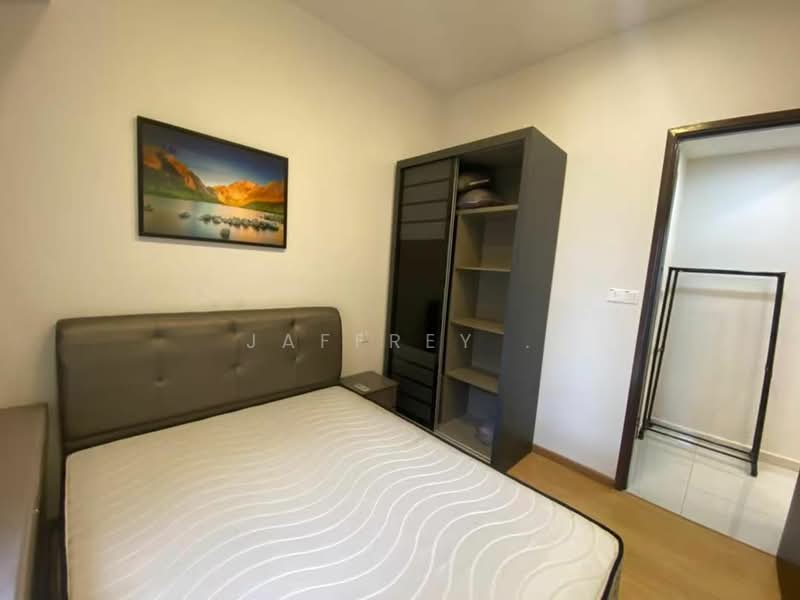 Kondominium untuk Dijual di Bay Point @ Country Garden Danga Bay - Jaffrey . - PropertyGuru.com.my