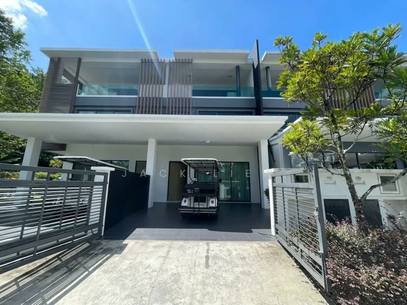 3-storey Terraced House for Sale in Selayang (Selangor) - Jack Liew - Exterior - PropertyGuru.com.my