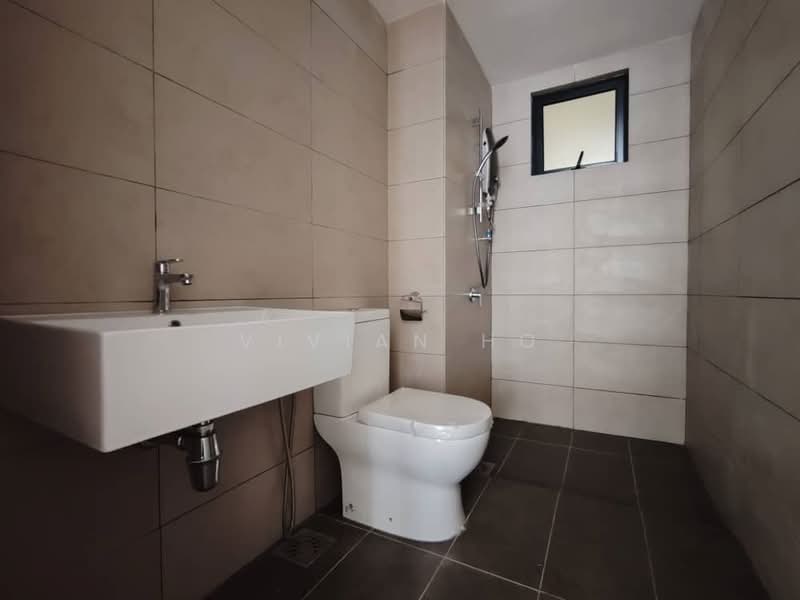 Servis Apartment untuk Disewa di M Luna - Vivian Ho - Bathroom - PropertyGuru.com.my