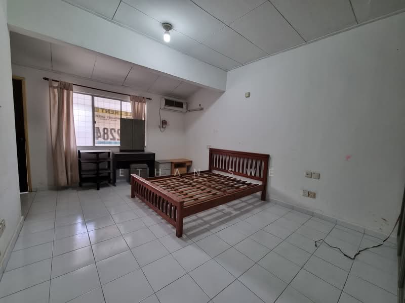 Terraced House for Rent in Taman Mayang (Petaling Jaya) - Ethan Swe - Bedroom - PropertyGuru.com.my