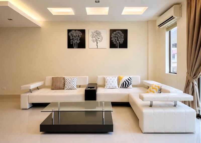 3-storey Terraced House for Sale in Tanjung Bungah (Penang) - Billy Teh - Living Room - PropertyGuru.com.my