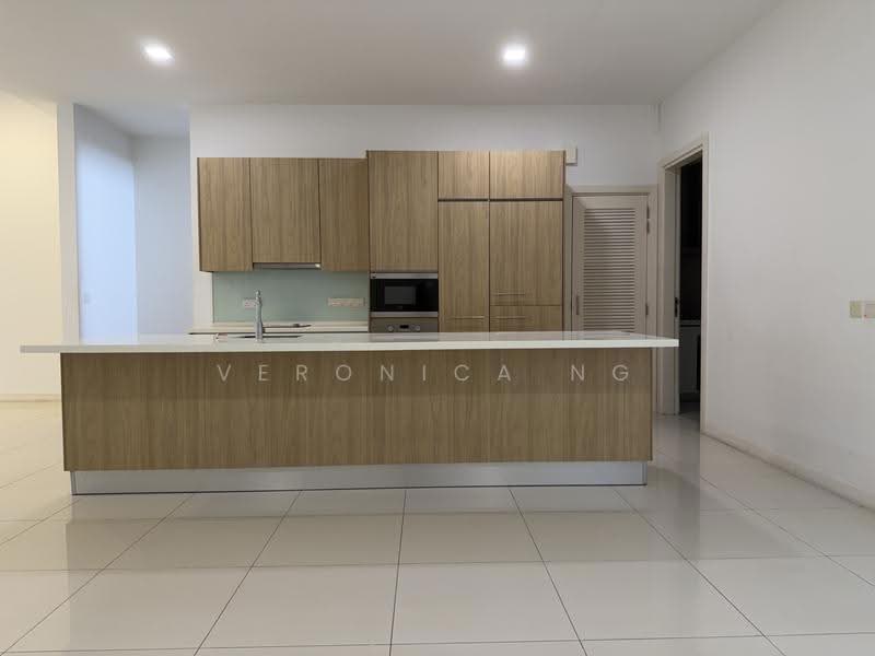 3-storey Terraced House for Rent in Seri Kembangan (Selangor) - Veronica Ng - Kitchen - PropertyGuru.com.my