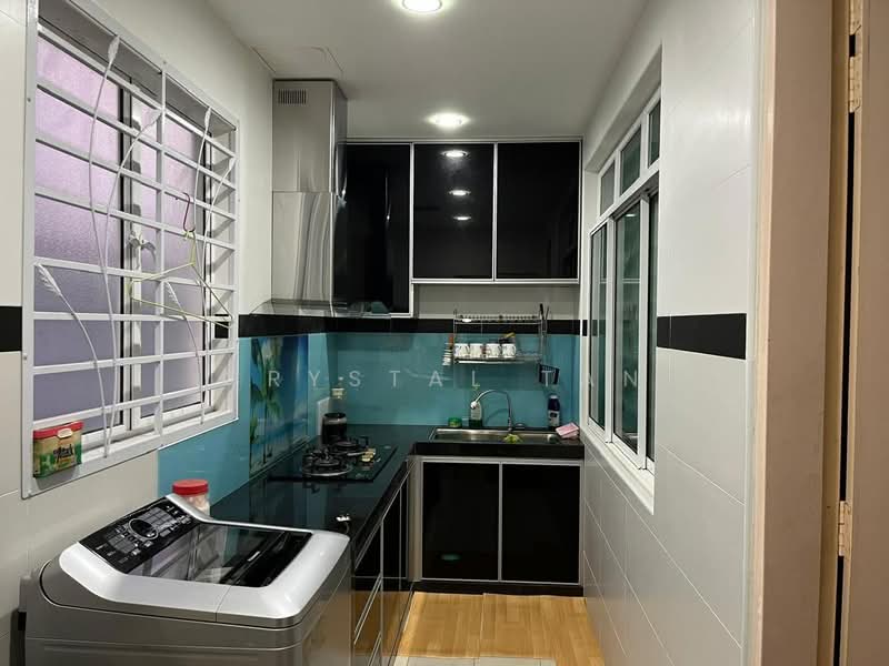 2-storey Terraced House for Sale in East Ledang (Iskandar Puteri (Nusajaya)) - Crystal Tan - Kitchen - PropertyGuru.com.my