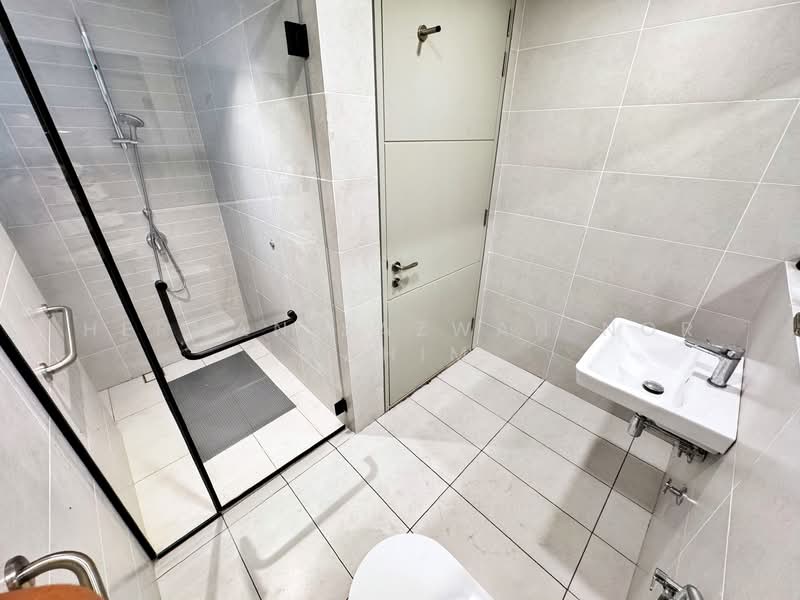 Rumah Teres 3 Tingkat untuk Dijual di Taman Melawati (Ulu Kelang) - Herman Sazwan Nor Rahim - Bathroom - PropertyGuru.com.my