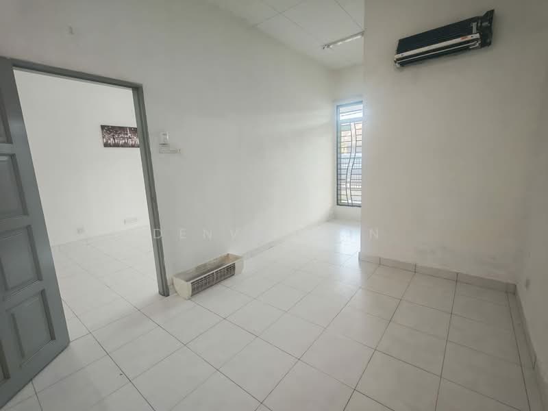 1-storey Terraced House for Sale in Bandar Putera 2 (Klang) - Denver Sin - Interior - PropertyGuru.com.my