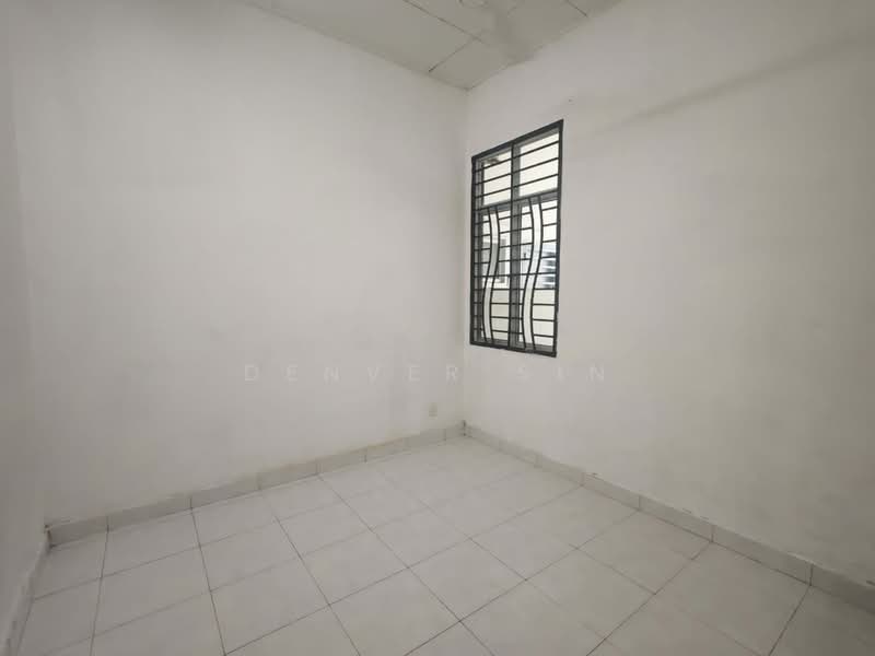 1-storey Terraced House for Sale in Bandar Putera 2 (Klang) - Denver Sin - Interior - PropertyGuru.com.my