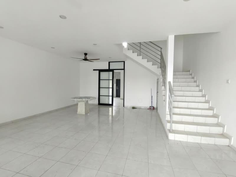 Rumah Teres 2 Tingkat untuk Dijual di Taman Cheng Setia (Cheng) - Ivan Goh - PropertyGuru.com.my