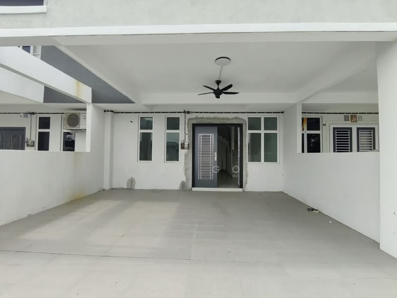 Rumah Teres 2 Tingkat untuk Dijual di Taman Cheng Setia (Cheng) - Ivan Goh - PropertyGuru.com.my