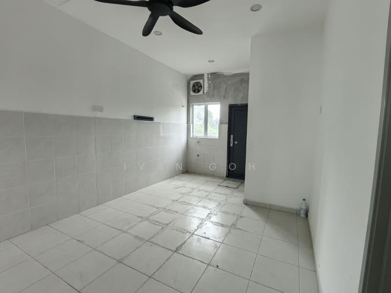 Rumah Teres 2 Tingkat untuk Dijual di Taman Cheng Setia (Cheng) - Ivan Goh - PropertyGuru.com.my