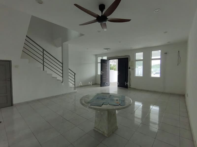 Rumah Teres 2 Tingkat untuk Dijual di Taman Cheng Setia (Cheng) - Ivan Goh - PropertyGuru.com.my