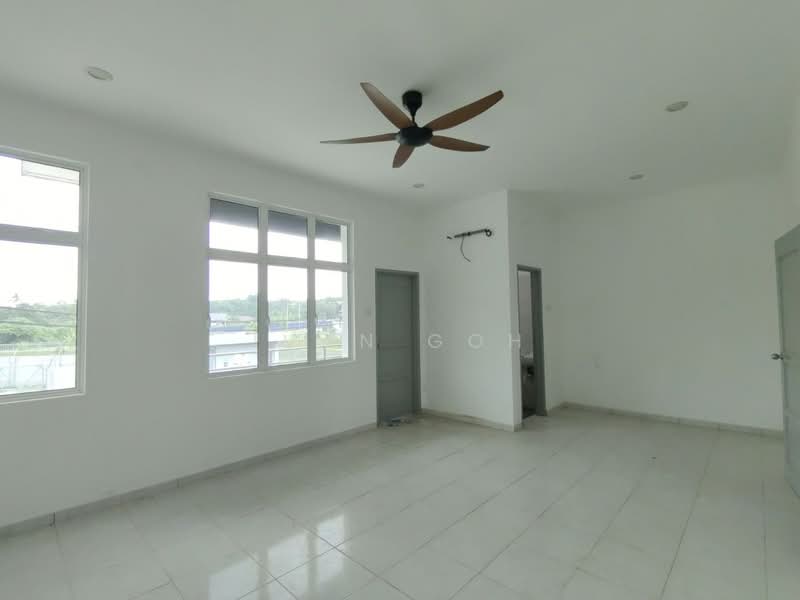 Rumah Teres 2 Tingkat untuk Dijual di Taman Cheng Setia (Cheng) - Ivan Goh - PropertyGuru.com.my