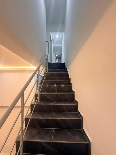 2-storey Terraced House for Sale in Taman Johor Jaya (Johor Bahru) - Hong . - Interior - PropertyGuru.com.my