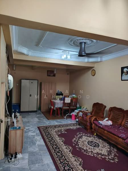 Terraced House for Rent in Taman Samudra Teres (Batu Caves) - Arbain Mahmood - Living Room - PropertyGuru.com.my