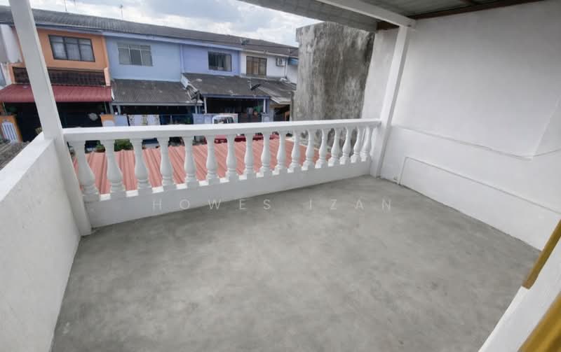 2-storey Terraced House for Sale in Bandar Baru Permas Jaya (Permas Jaya) - Howes Izan - Balcony - PropertyGuru.com.my