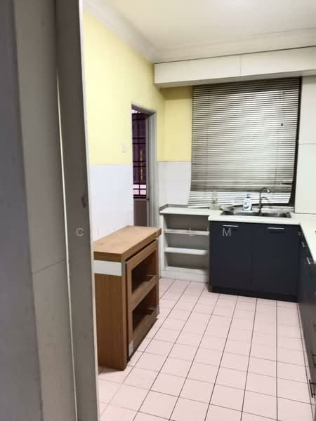 Pangsapuri untuk Dijual di Sri Selera Court Apartment - Cindy Lim - Kitchen - PropertyGuru.com.my