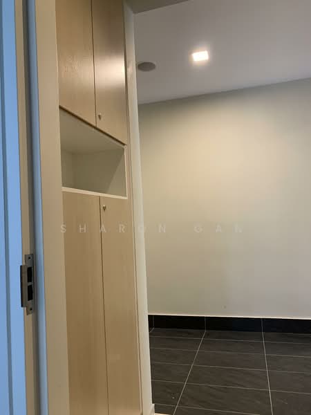Service Residence for Rent at Star Residences One - LM Gan - Built in shoe cabinet - PropertyGuru.com.my