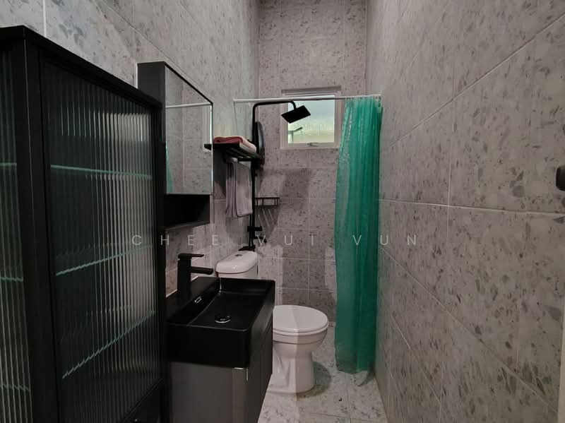 2-storey Terraced House for Sale in Papar (Sabah) - Chee Vui Vun - Bathroom - PropertyGuru.com.my