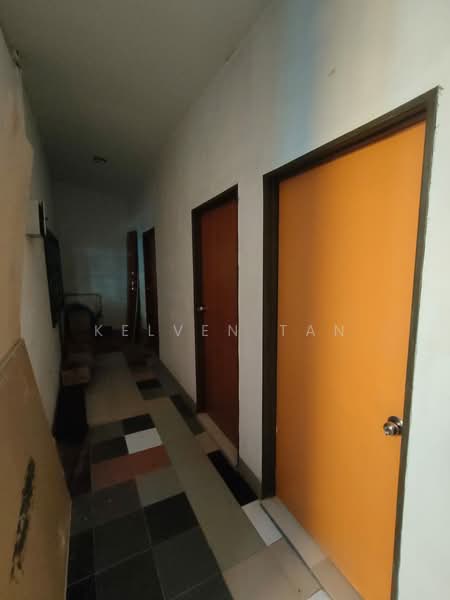 Semi-Detached House for Sale in Jinjang Selatan (Batu) - Kelven Tan - Corridor - PropertyGuru.com.my