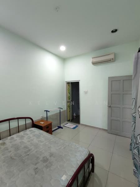 Semi-Detached House for Sale in Jinjang Selatan (Batu) - Kelven Tan - Bedroom - PropertyGuru.com.my