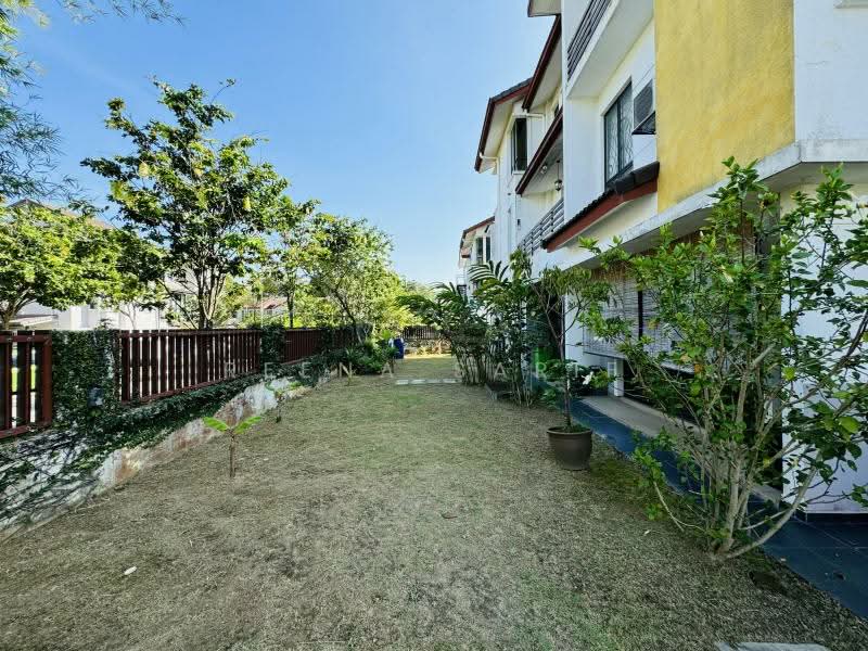 3-storey Terraced House for Sale in Denai Alam (Shah Alam) - Reena Sarif - Exterior - PropertyGuru.com.my