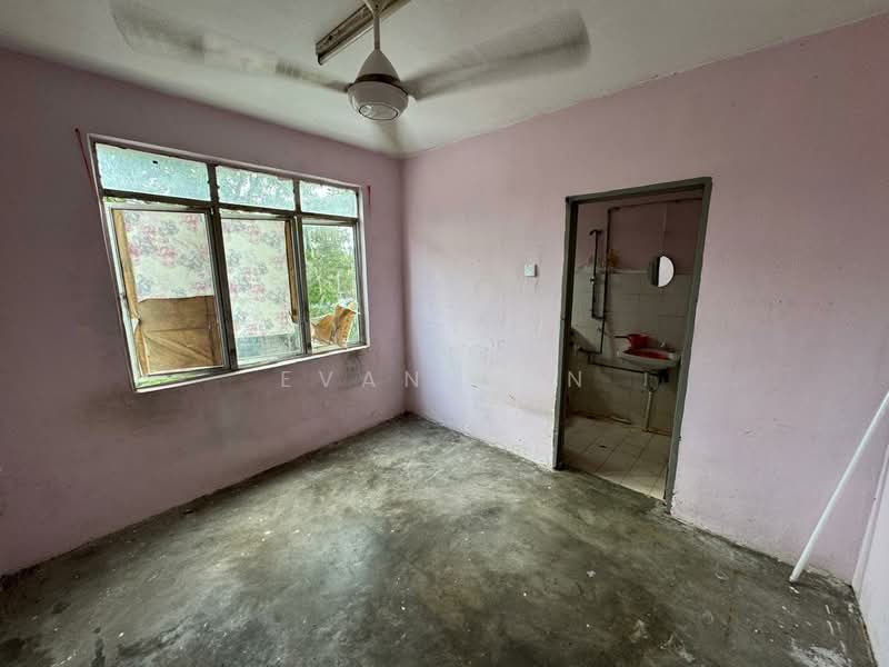 Apartment for Sale at Rumah Pangsa Bachang Permai - Evan Gan - Interior - PropertyGuru.com.my