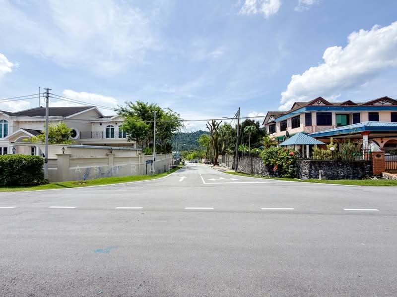 Semi-Detached House for Sale in Ampang Jaya (Ampang) - Ashraff Daniel - PropertyGuru.com.my