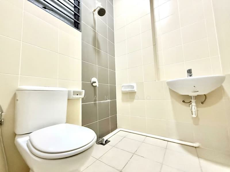2.5-storey Terraced House for Sale in Setia Utama (Setia Alam) - Ryan Soo - Bathroom - PropertyGuru.com.my