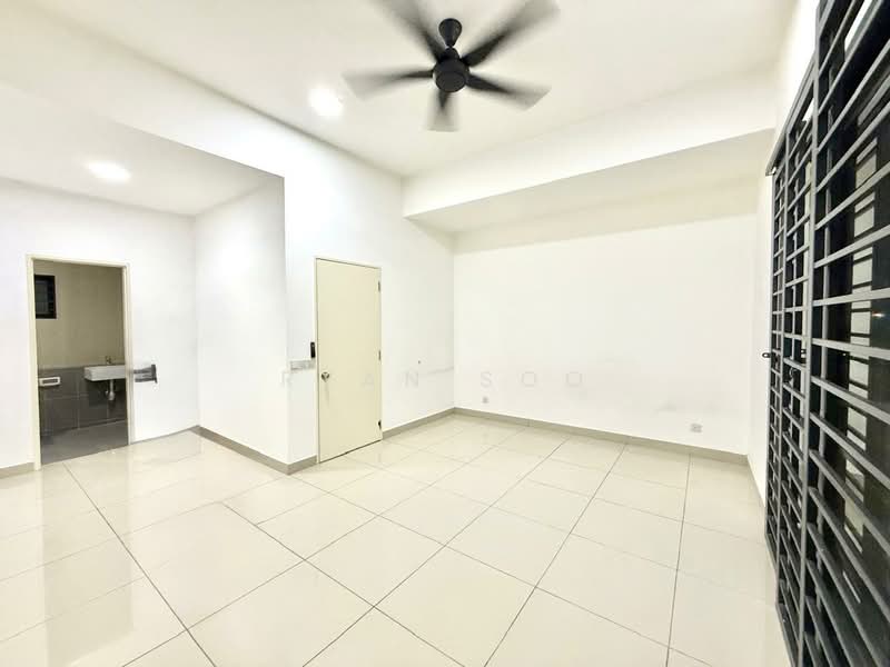 2.5-storey Terraced House for Sale in Setia Utama (Setia Alam) - Ryan Soo - Interior - PropertyGuru.com.my