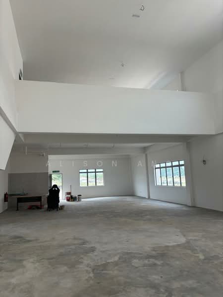 Shop for Rent in Taman Perindustrian Puchong (Puchong) - Alison Ang - Interior - PropertyGuru.com.my