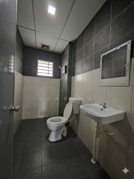 Apartment for Sale at Danau Ria - Yean Ma - Bathroom - PropertyGuru.com.my