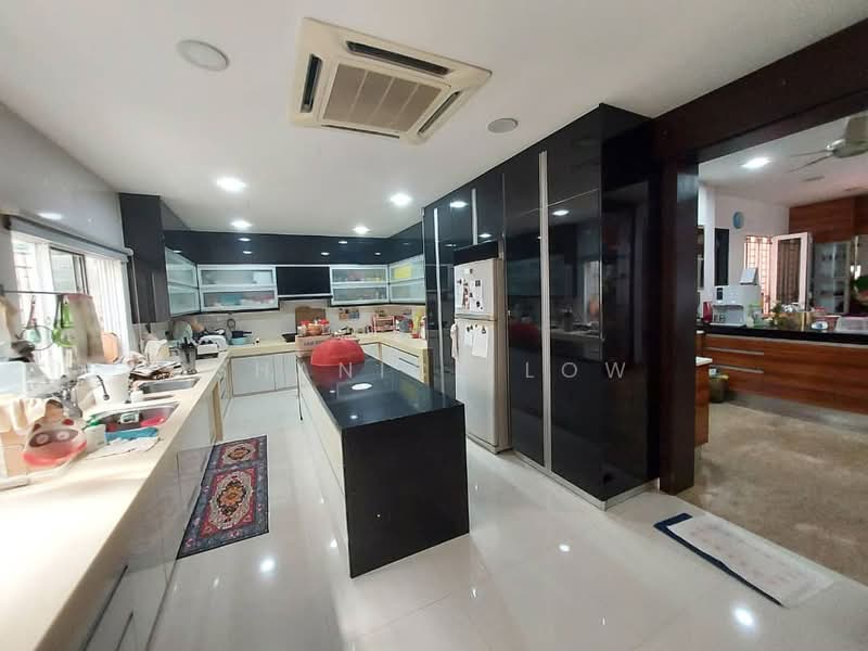 Bungalow for Sale in Bandar Puteri Puchong (Puchong) - Shanice Low - Kitchen - PropertyGuru.com.my