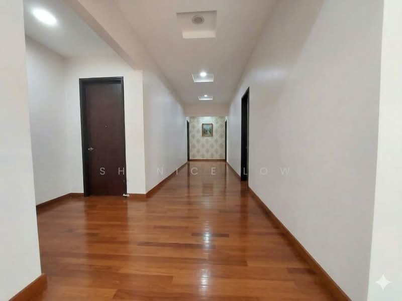 Bungalow for Sale in Bandar Puteri Puchong (Puchong) - Shanice Low - Corridor - PropertyGuru.com.my