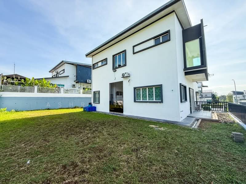 Bungalow for Sale in Sungai Merab (Dengkil) - Ashraff Daniel - Exterior - PropertyGuru.com.my