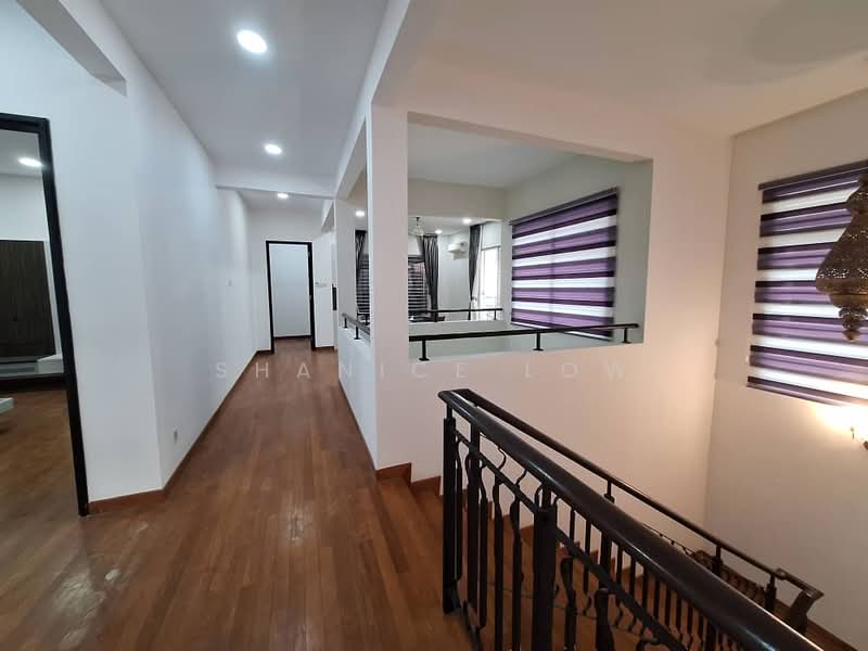 Bungalow for Sale in Bandar Puteri Puchong (Puchong) - Shanice Low - Corridor - PropertyGuru.com.my