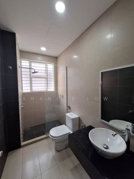 Bungalow for Sale in Bandar Puteri Puchong (Puchong) - Shanice Low - Bathroom - PropertyGuru.com.my