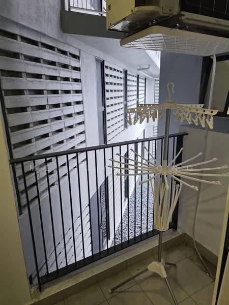Servis Apartment untuk Disewa di Parc 3 - Melody Soong - Balcony - PropertyGuru.com.my