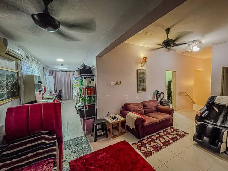 2-storey Terraced House for Sale in D'alpinia (Puchong) - Ashraff Daniel - PropertyGuru.com.my